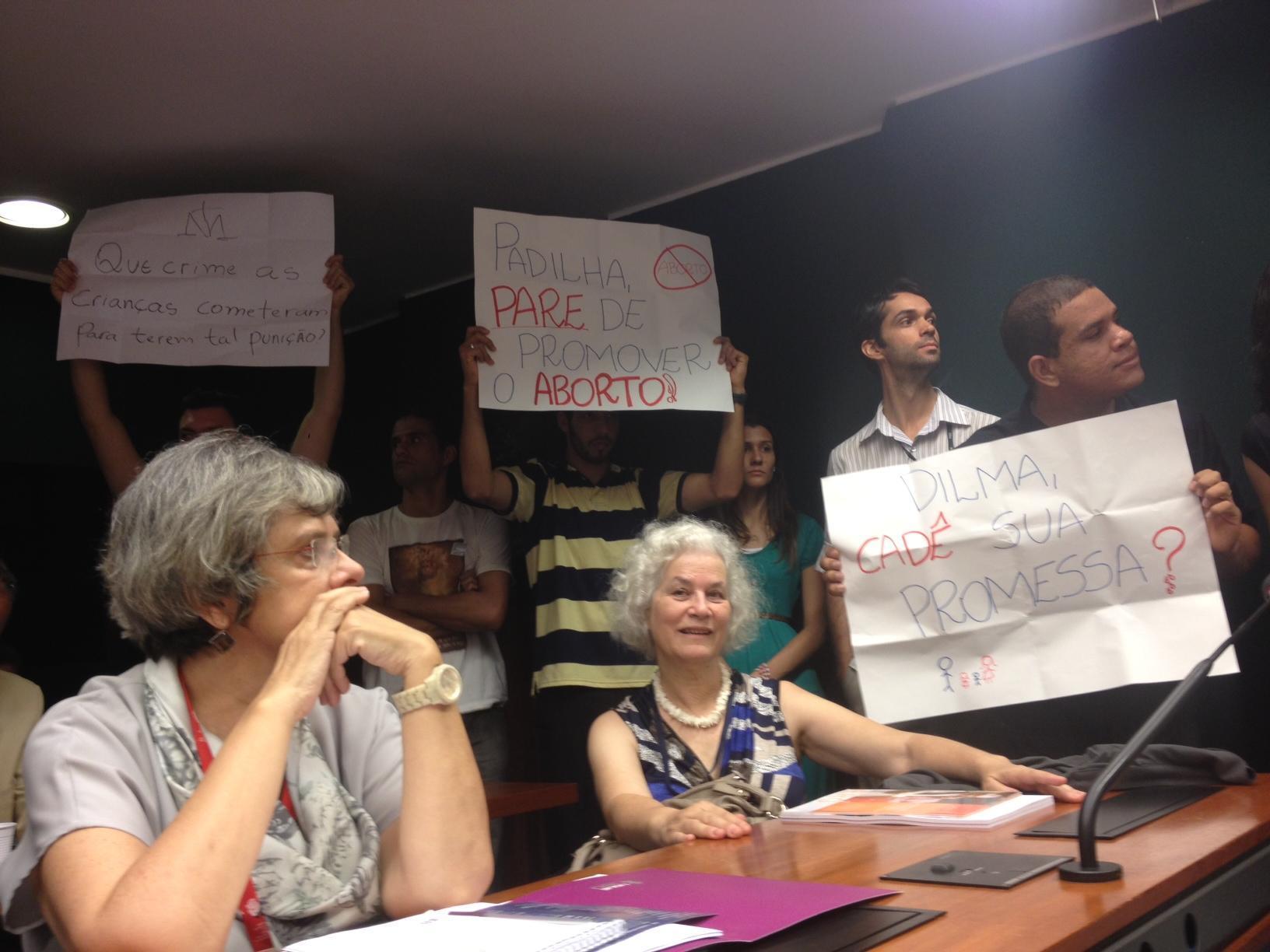 Brazilian anti-abortion protestors